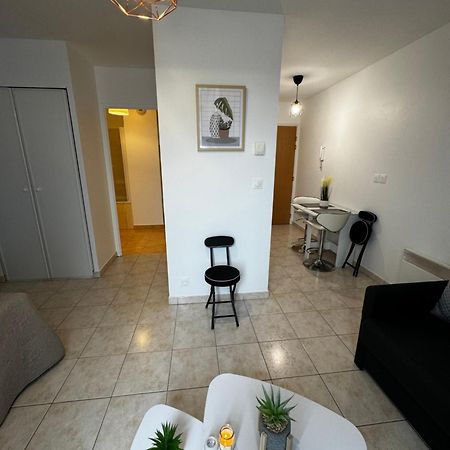 Le Studio Du 72 Apartment Bussy-Saint-Georges Exterior photo